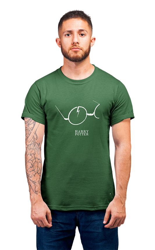 Minimalist movie-inspired T-shirt with a round neck and breathable 180 GSM material